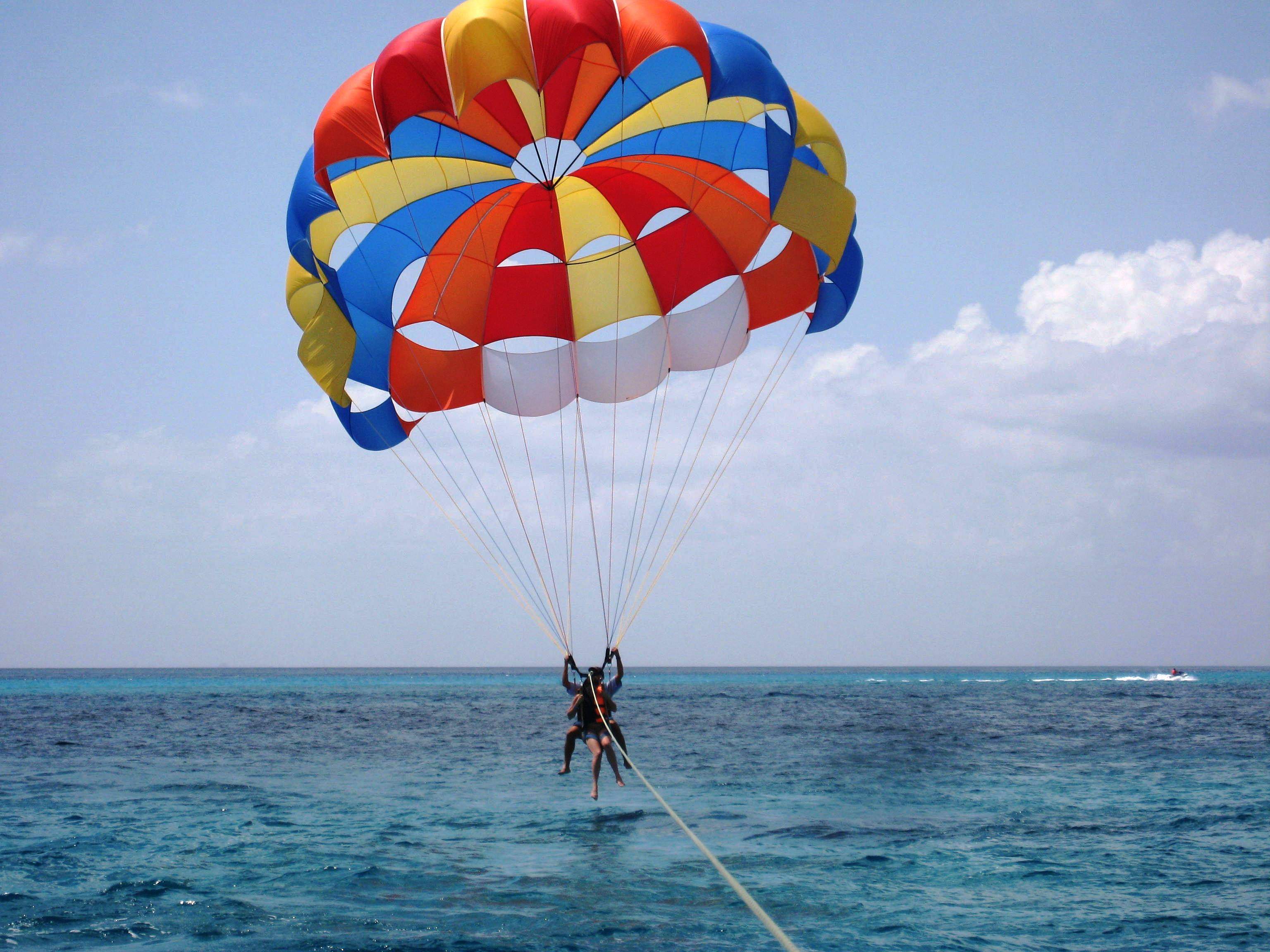Hurghada: Parasailing Adventure - photo 4