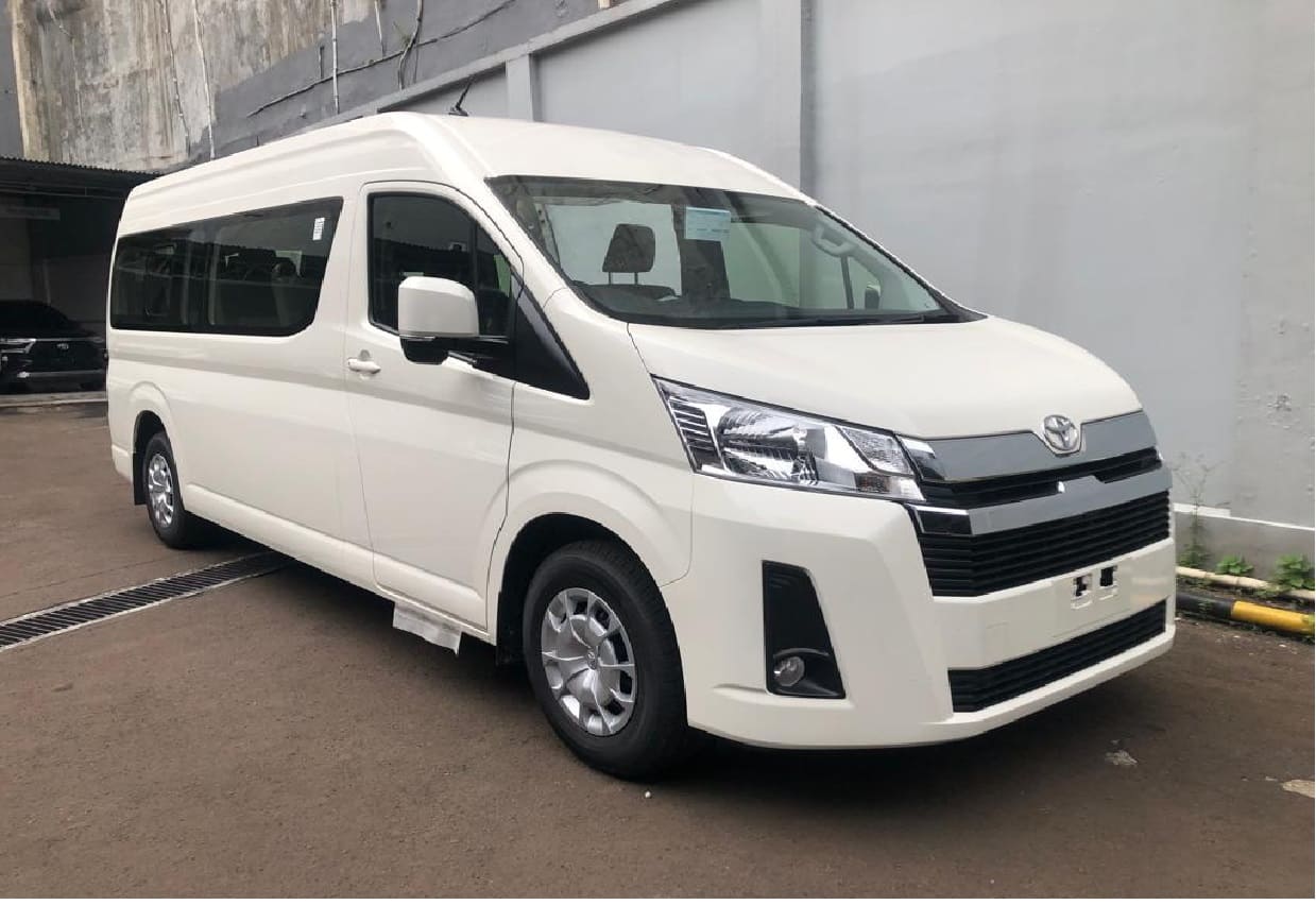 Minibus 9Pax